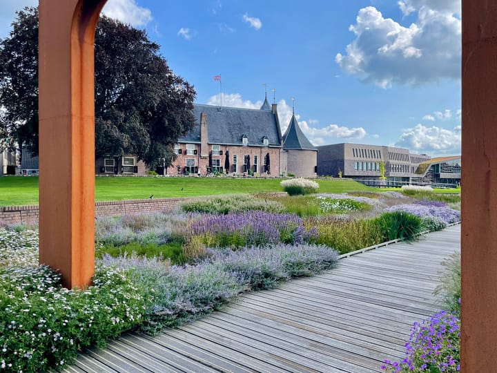 Foto 43 van Betsy Trompetterstraat 8