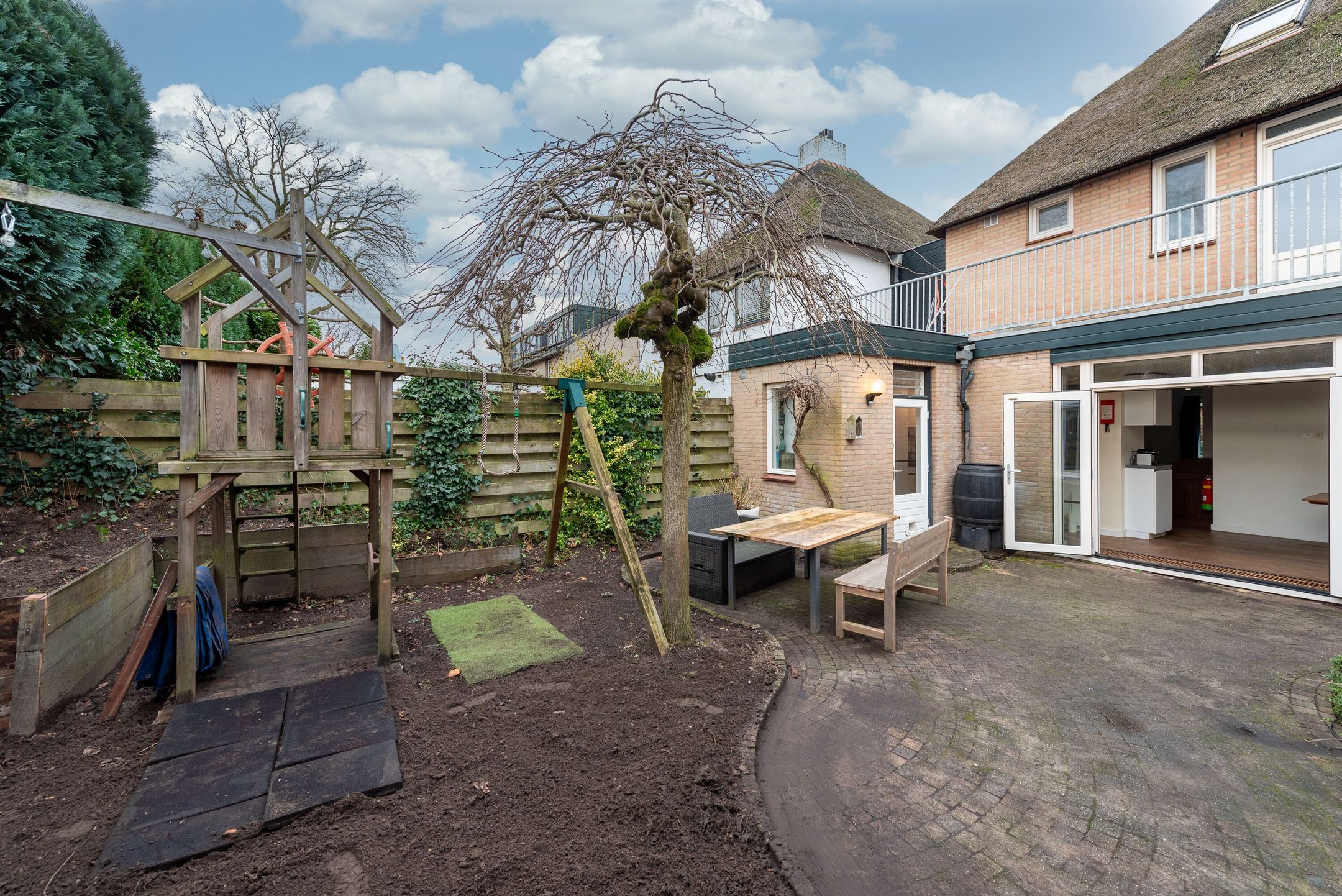 Foto 30 van Kamerlingh Onneslaan 18