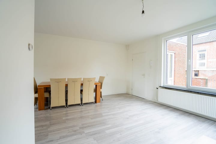 Foto 10 van Utrechtplein 6