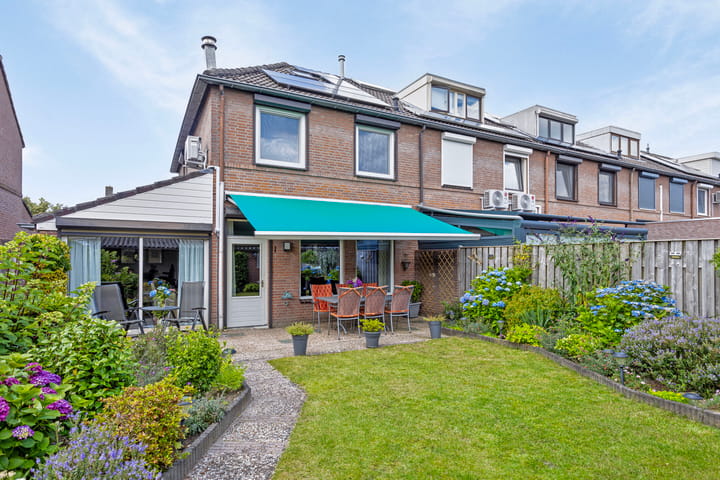 Foto 2 van Basaltstraat 38