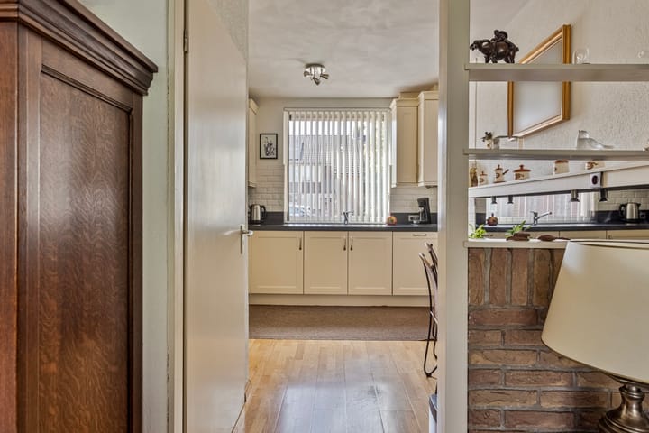 Foto 11 van Basaltstraat 38