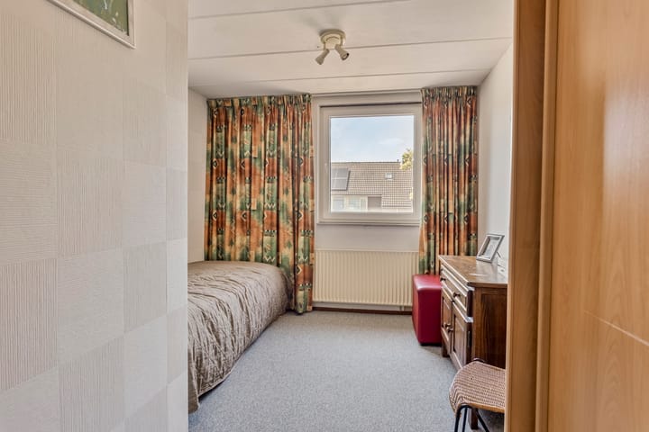 Foto 18 van Basaltstraat 38