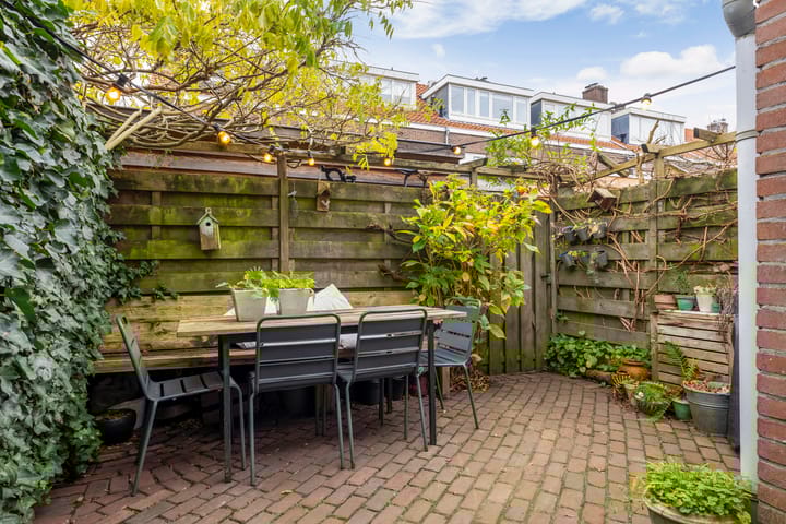 Foto 4 van Alexander Numankade 223