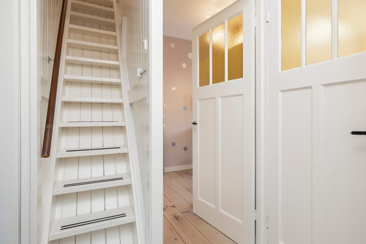 Foto 22 van Alexander Numankade 223