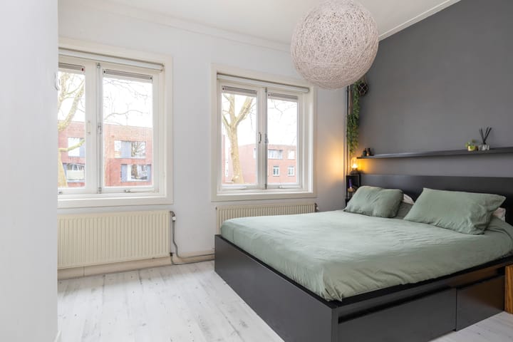 Foto 23 van Alexander Numankade 223