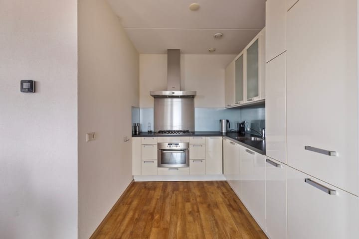 Foto 12 van Linie 72