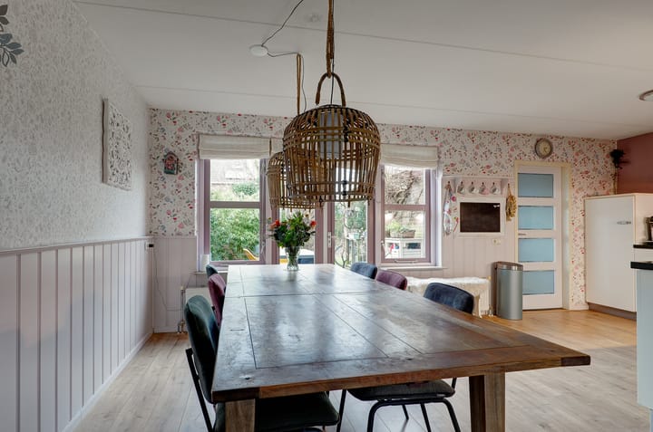 Foto 12 van Kristalstoep 70