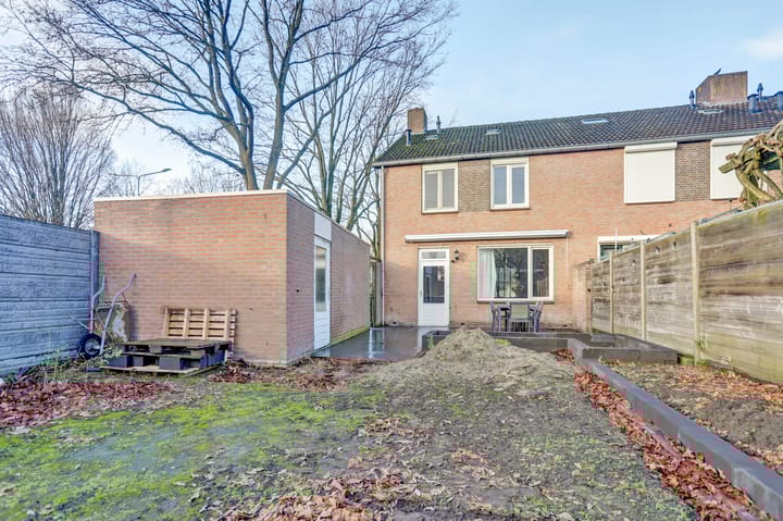 Foto 39 van Schout de Wagenerstraat 13