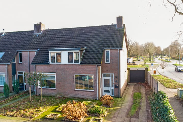 Foto 41 van Schout de Wagenerstraat 13