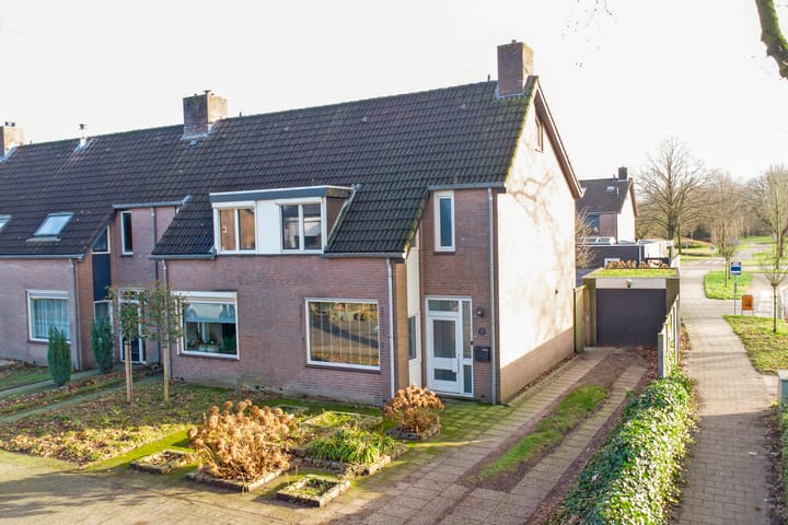 Foto 42 van Schout de Wagenerstraat 13