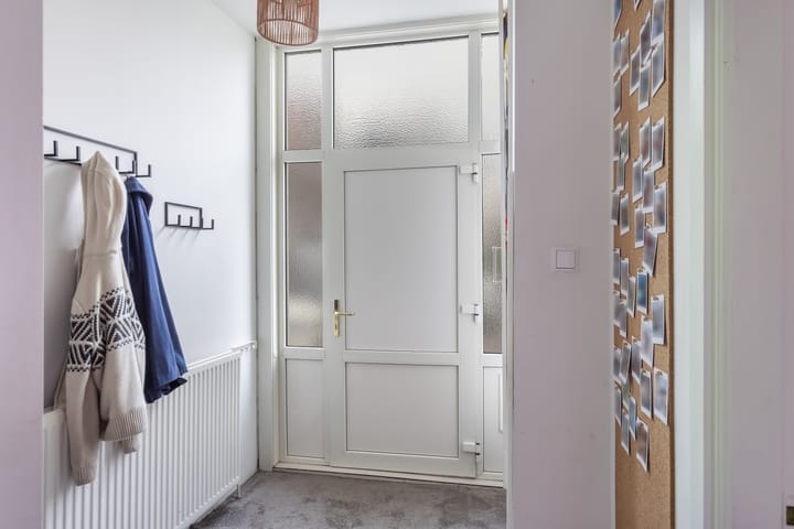 Foto 9 van Brederodestraat 15