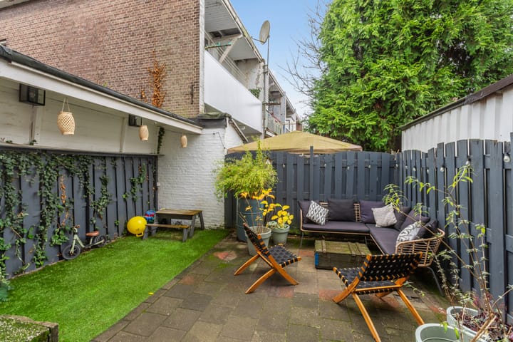 Foto 20 van Brederodestraat 15