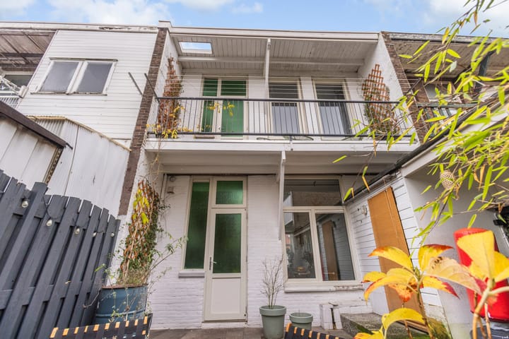 Foto 23 van Brederodestraat 15