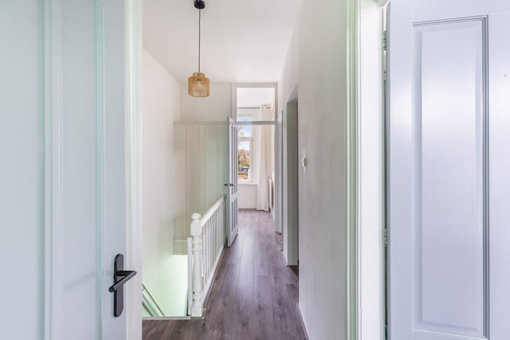 Foto 26 van Brederodestraat 15