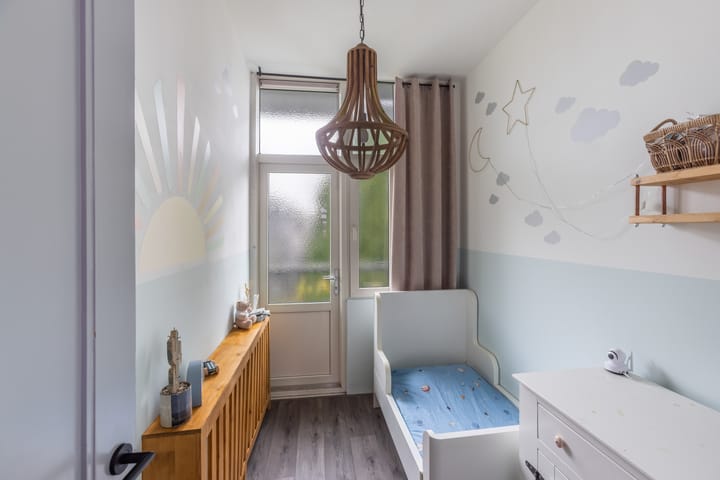 Foto 28 van Brederodestraat 15