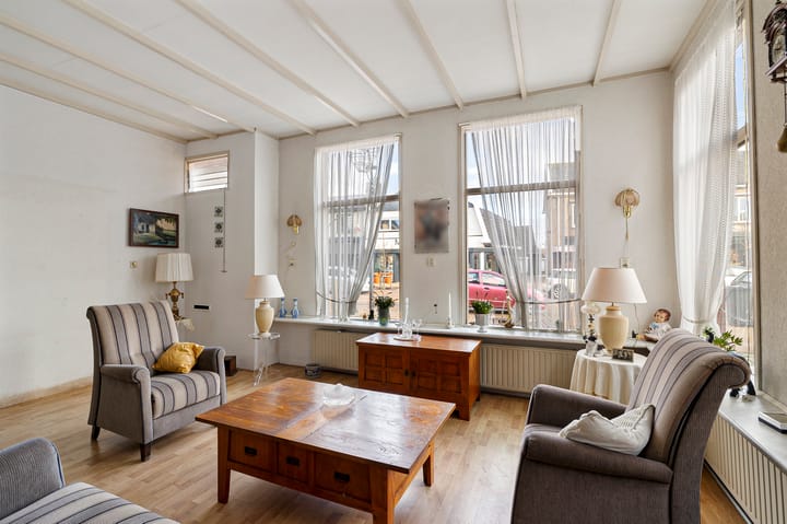 Foto 12 van Heerestraat 58