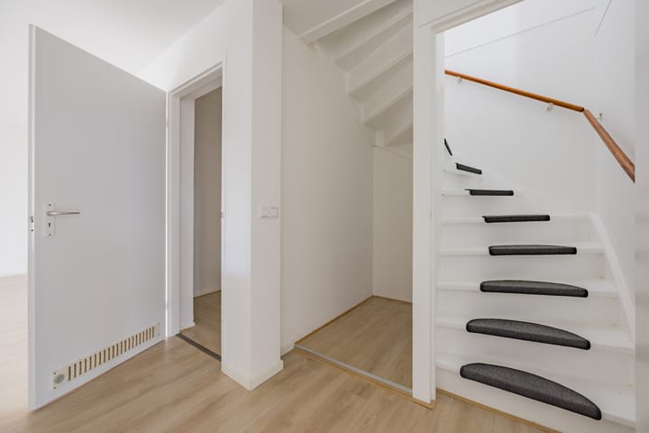 Foto 5 van Botter 14-A