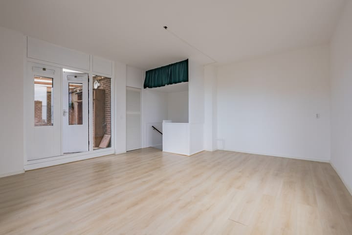 Foto 11 van Botter 14-A