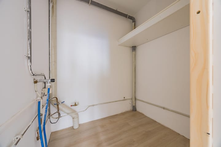 Foto 15 van Botter 14-A