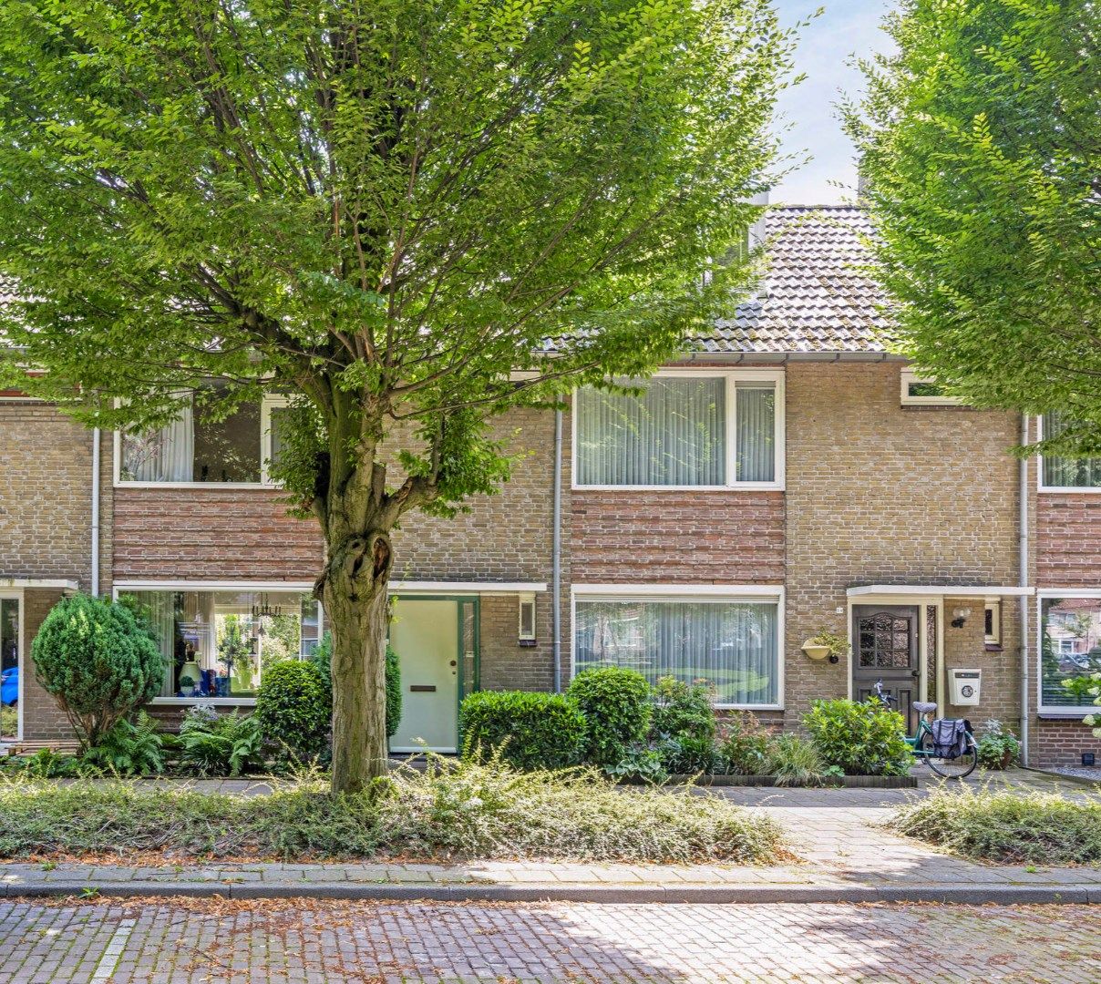 Foto 1 van Mgr. Zwijsenstraat 56