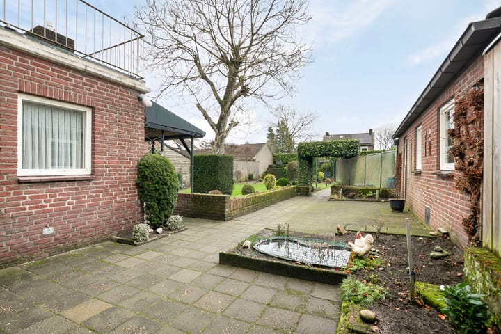 Photo 38 of Vestdijk 10