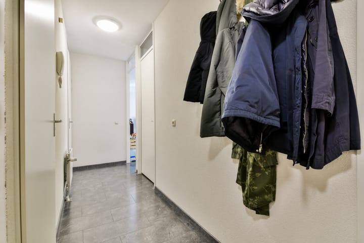 Photo 13 of Julius Pergerstraat 144