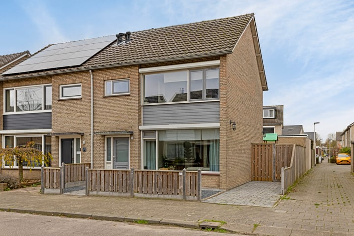 View photo of Zwaardvisstraat 11