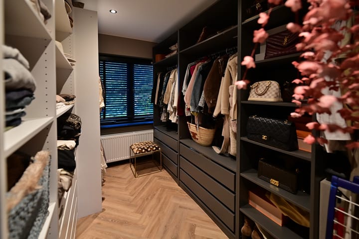 Foto 12 van Admiraal de Ruyterlaan 83