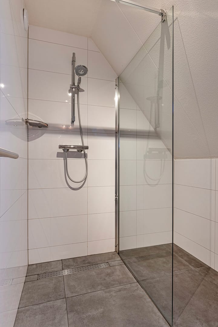 Foto 24 van H Roland Holstlaan 14