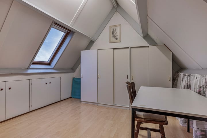 Foto 31 van H Roland Holstlaan 14