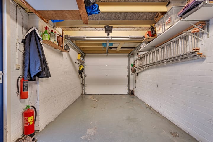 Foto 33 van H Roland Holstlaan 14