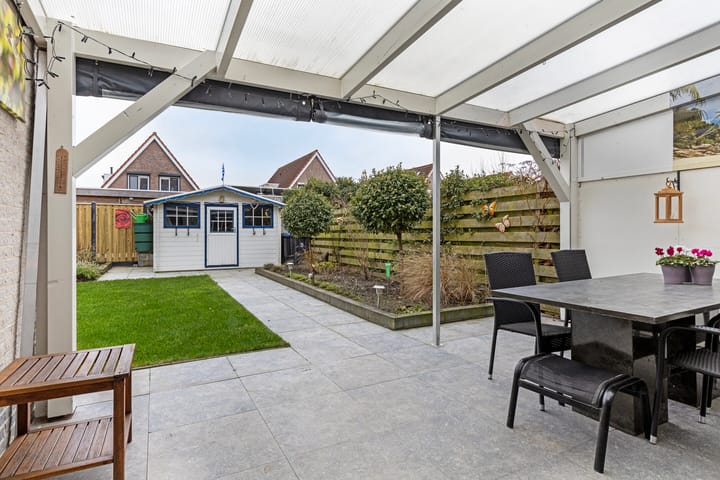 Foto 37 van H Roland Holstlaan 14