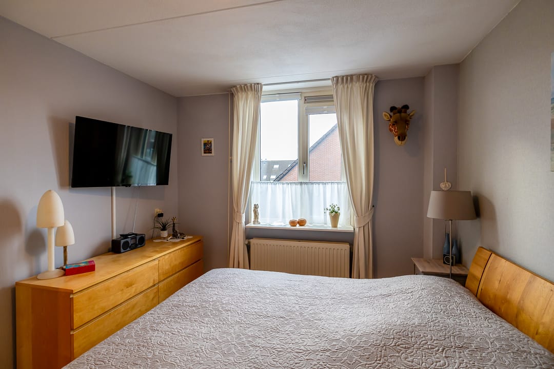 Photo 31 of Tegenhouder 19