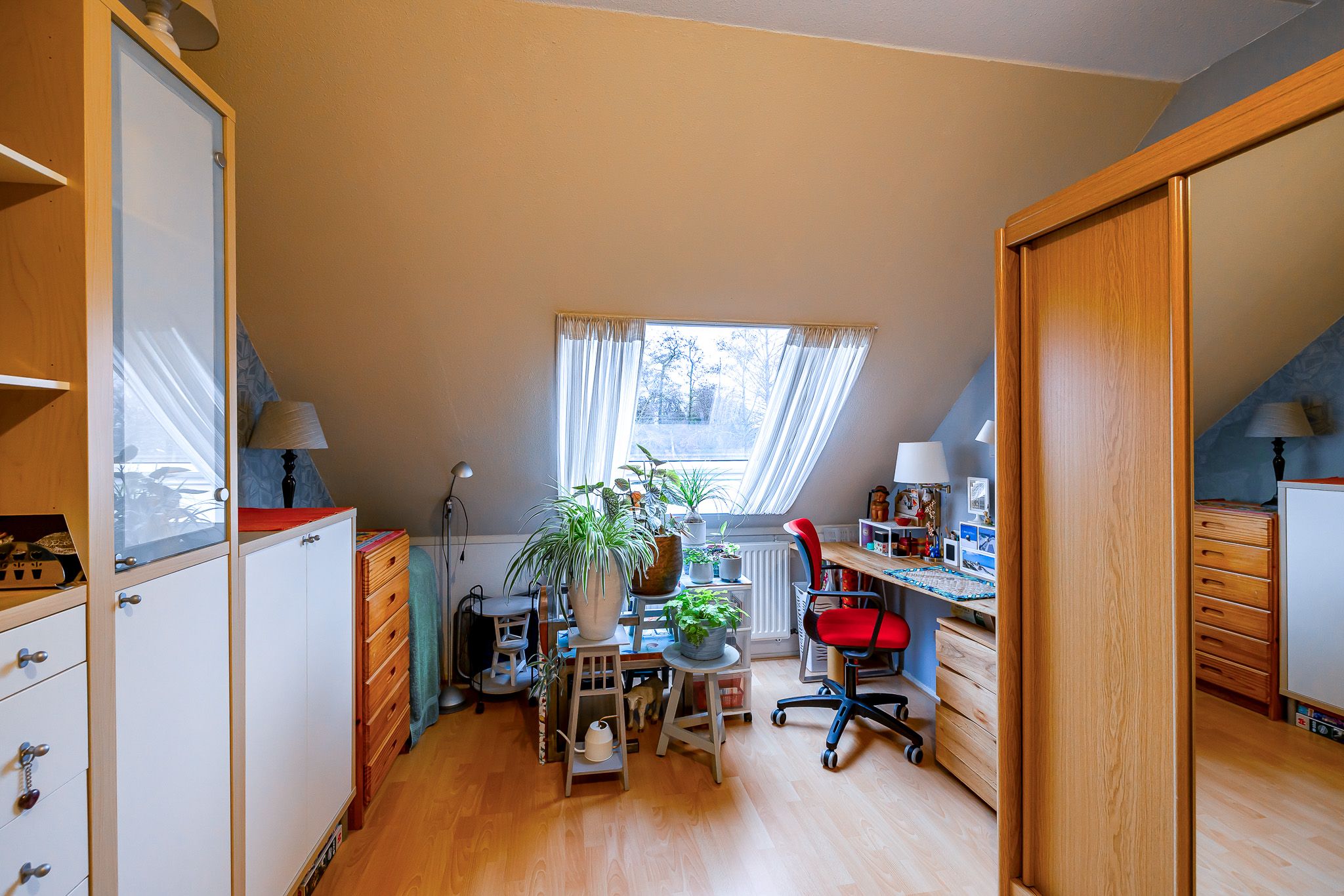 Photo 33 of Tegenhouder 19