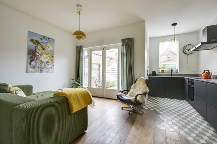 Foto 8 van Moerbeistraat 6