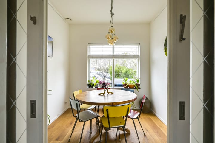 Foto 14 van Moerbeistraat 6