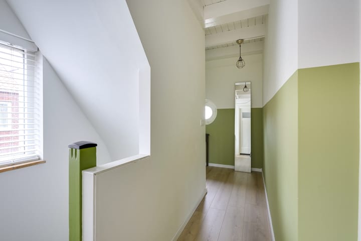 Foto 28 van Moerbeistraat 6