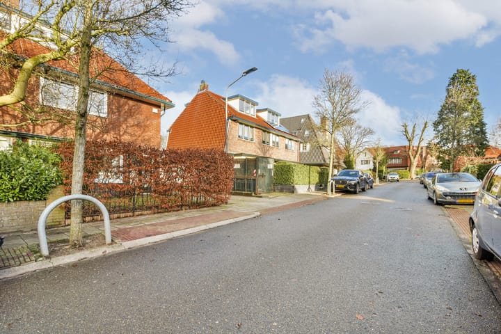 Foto 22 van Bilderdijklaan 44