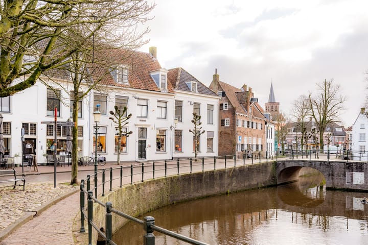 Foto 45 van Lieve Vrouwestraat 35