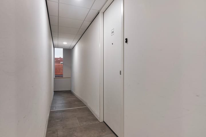 Foto 23 van Helfrichstraat 25-A