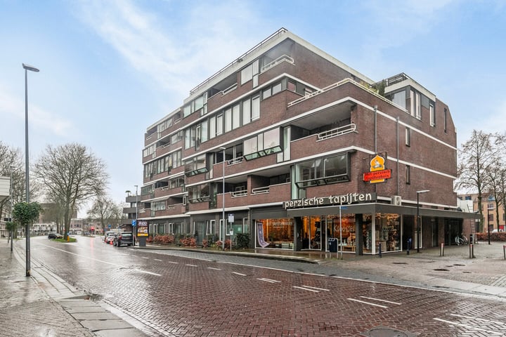 Bekijk foto 31 van Helfrichstraat 25-A