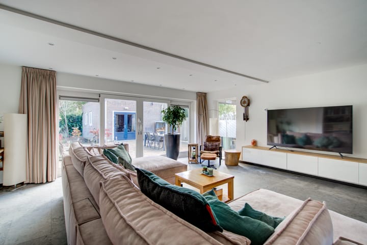 Photo 15 of Herendam 157