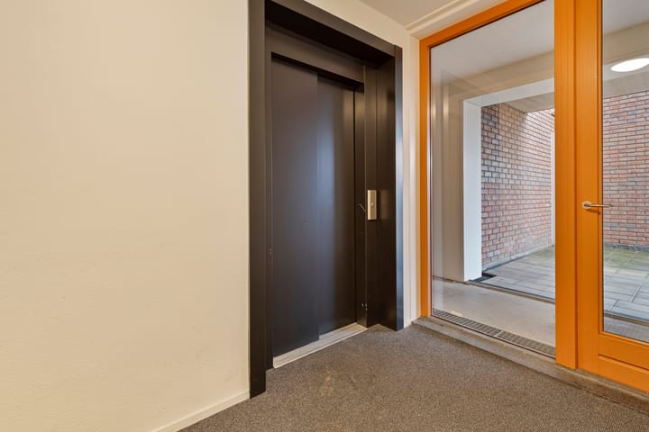 Foto 7 van Bijlmerdreef 318