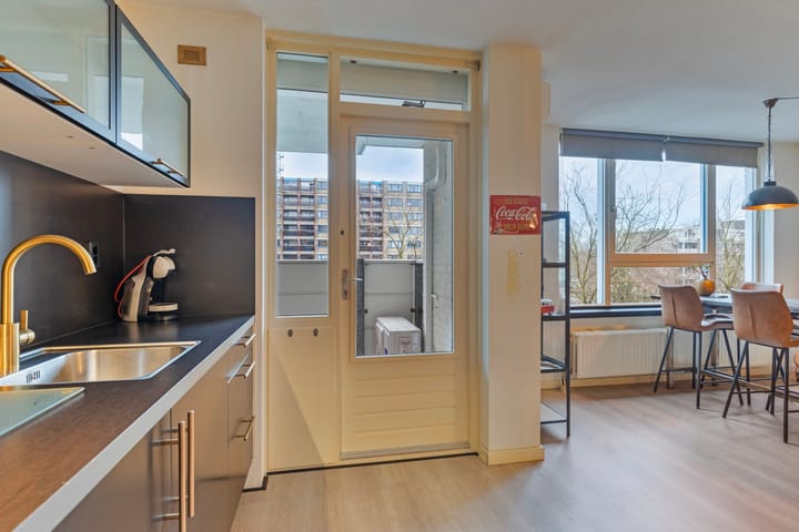 Foto 18 van Schepen van Ommerenstraat 221