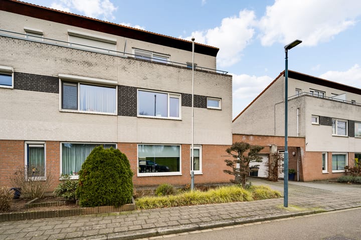 Foto 4 van Jo Calsstraat 32