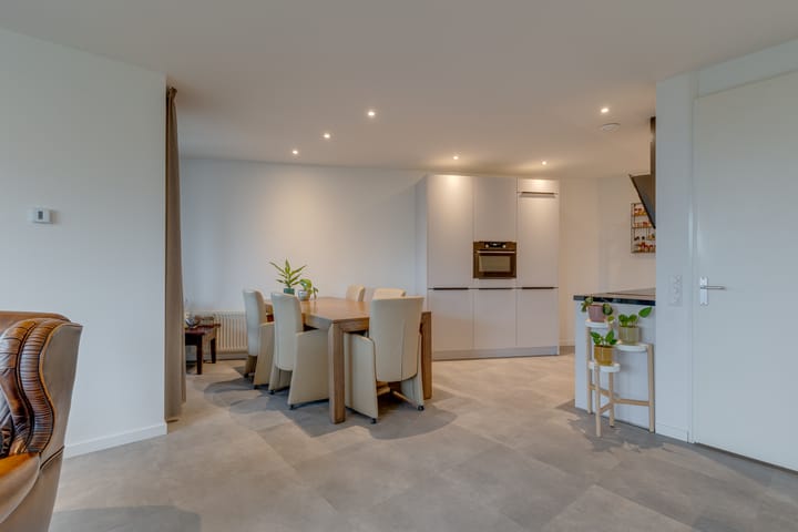 Foto 11 van Zonnehout 51