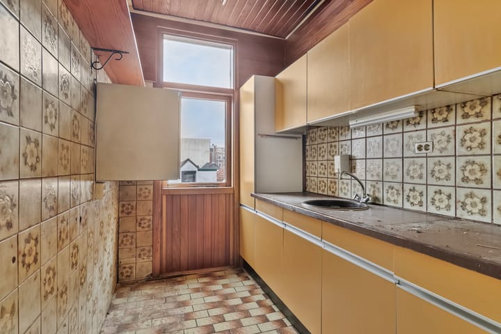 Foto 14 van Van Leeuwenhoeckstraat 38