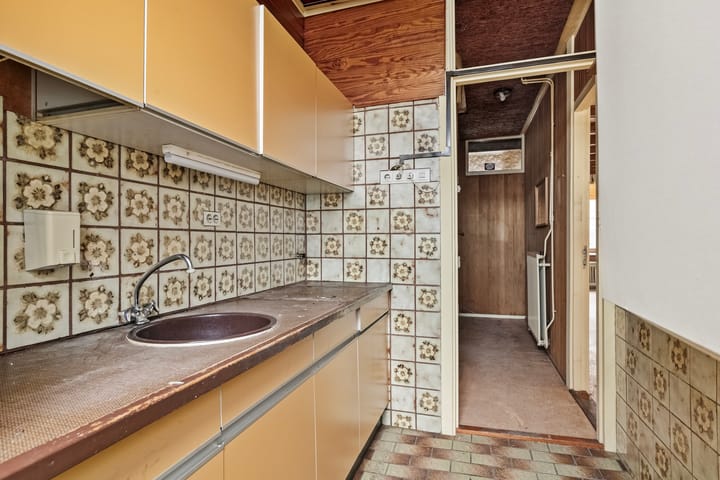 Foto 15 van Van Leeuwenhoeckstraat 38