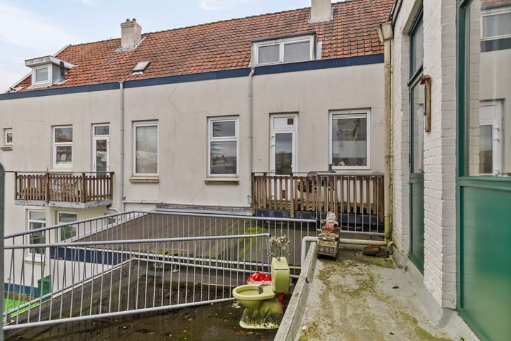 Foto 16 van Van Leeuwenhoeckstraat 38