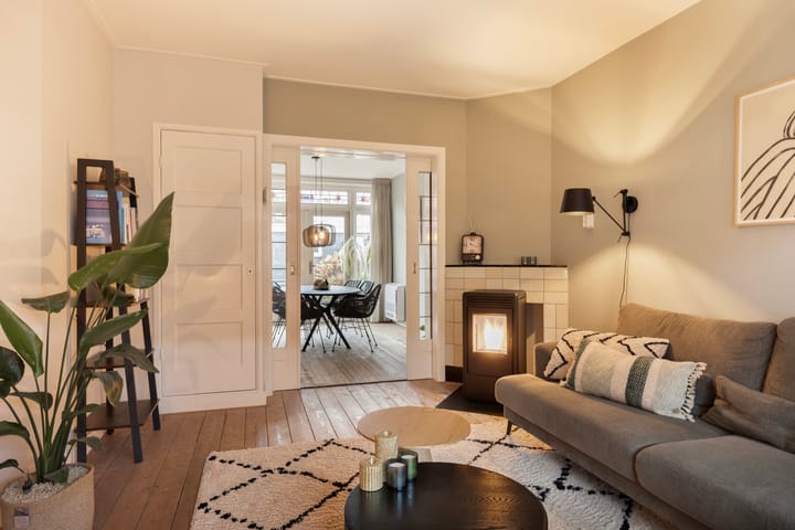 Foto 6 van De Genestetstraat 23